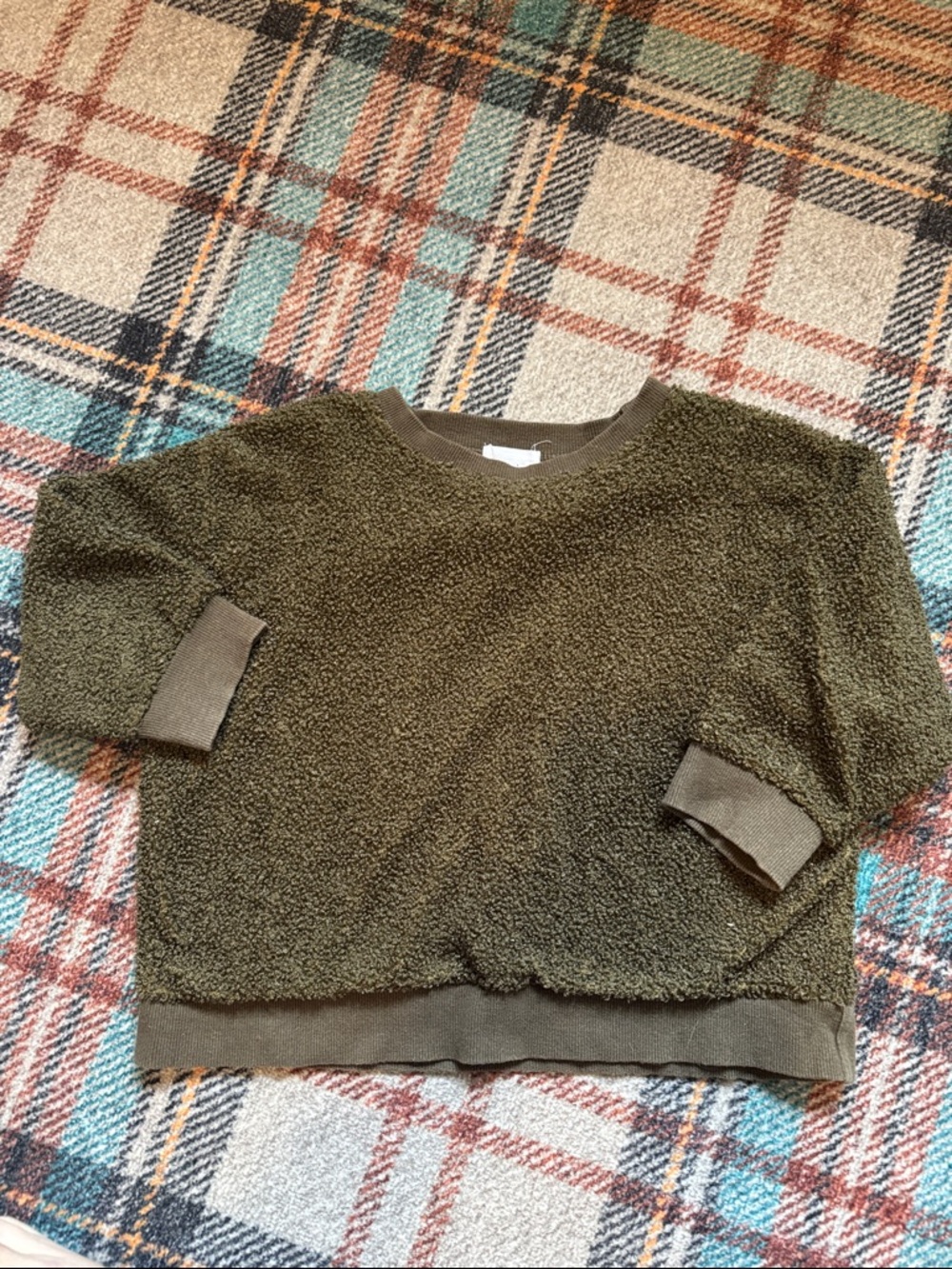 Eadaie Teddy Pullover